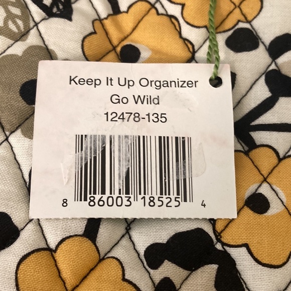 Vera Bradley Go Wild Keep It Up Jewelry Organizer - Picture 2 of 10